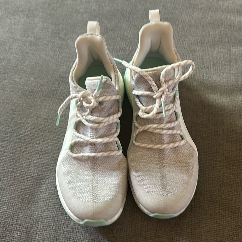 Like new Adidas boosts, teal and grey
